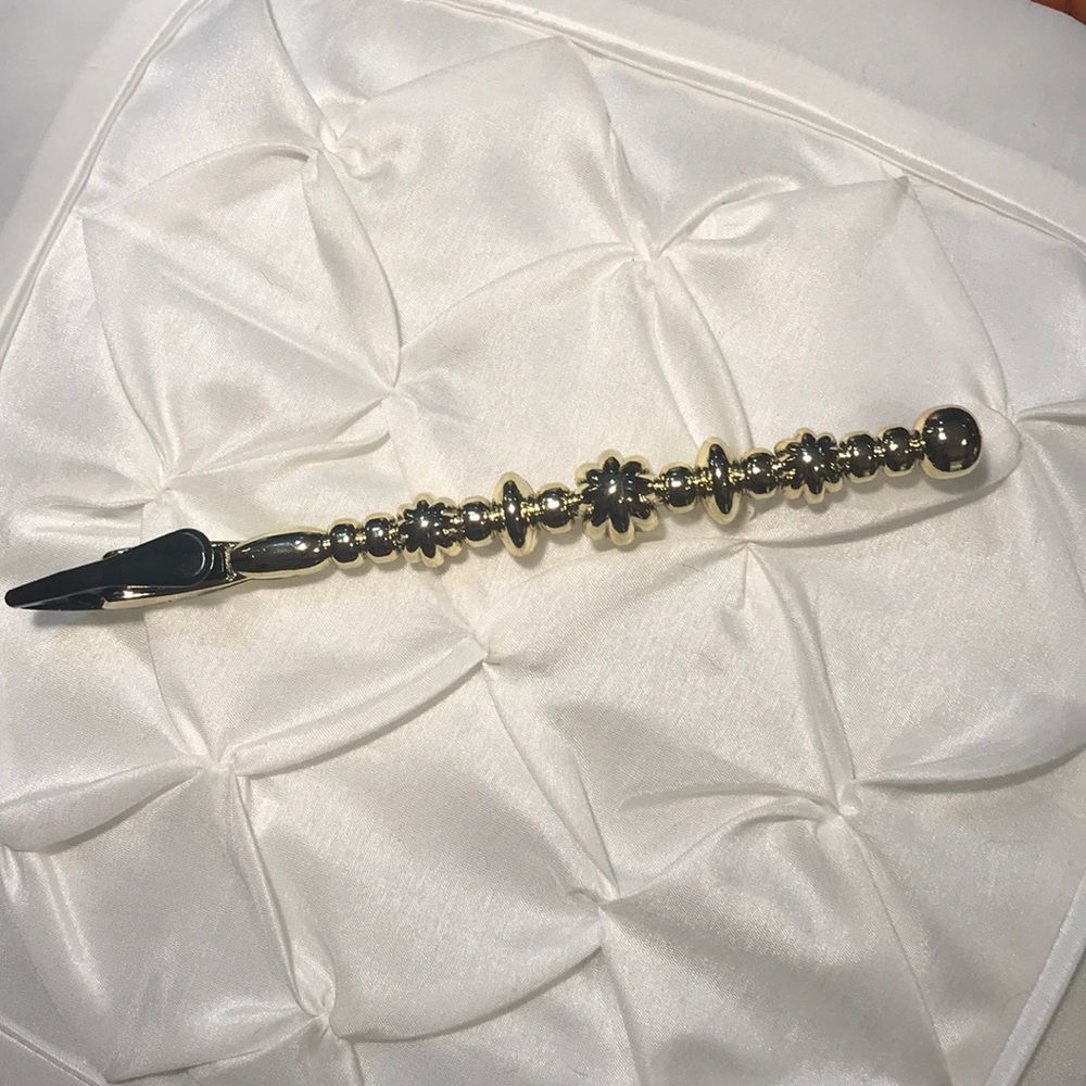 Bracelet helper